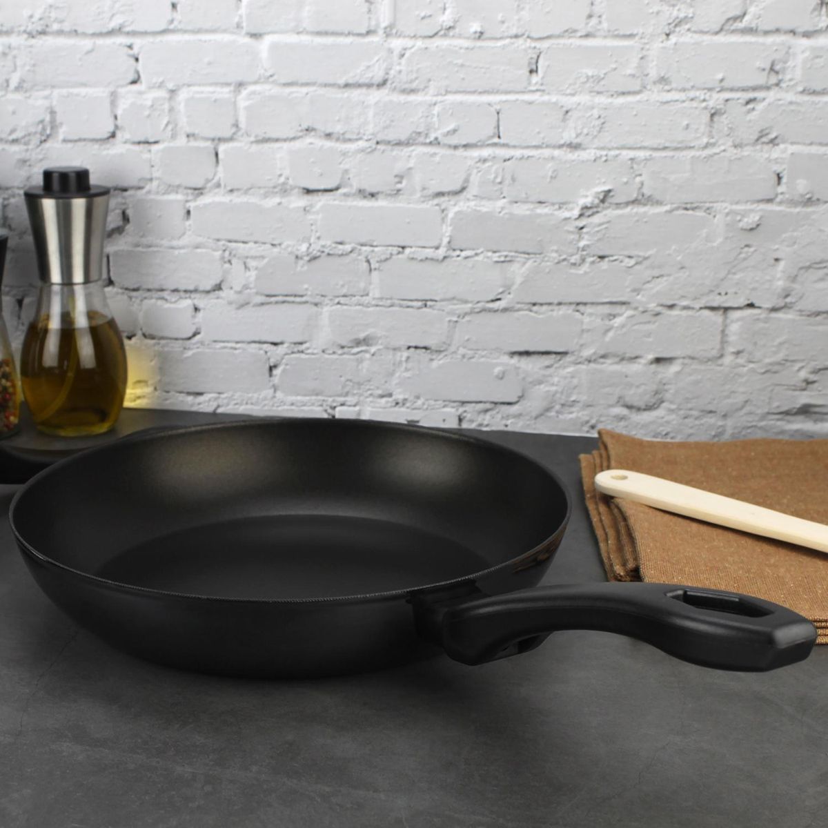 Fagor - Sarten Indutherm 26 cm Acero Negro