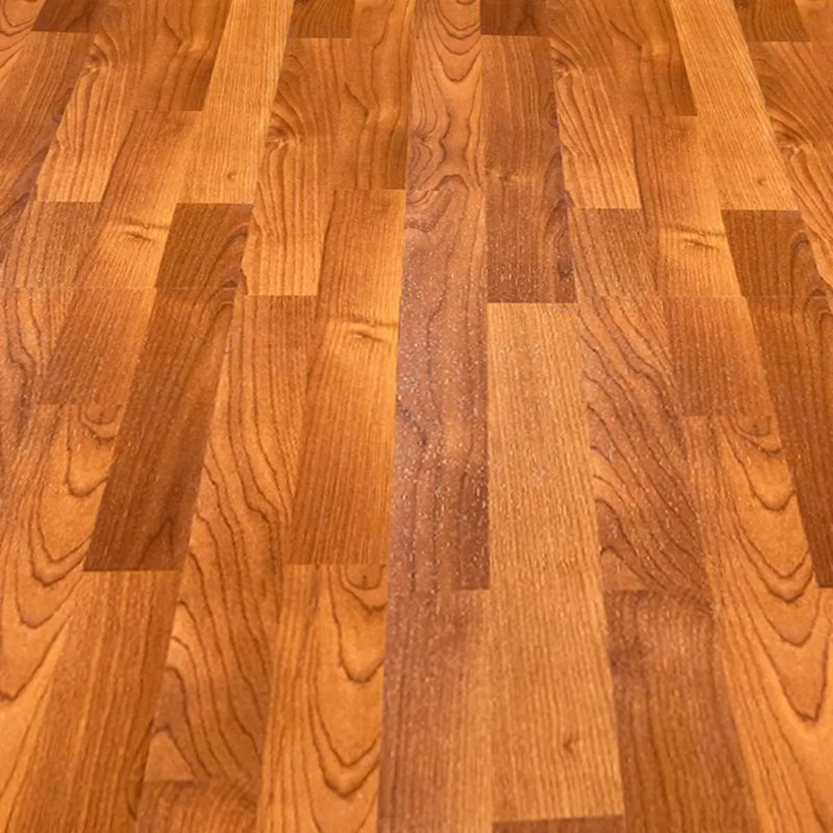 ETERSOL - Piso Flotante 8.3 mm Viena Cherry 1.9 m2