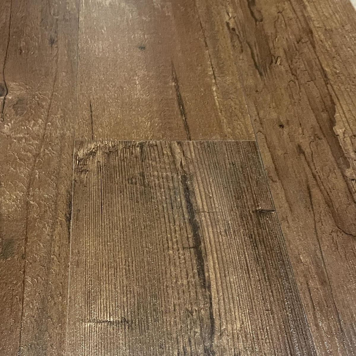 ETERSOL - Piso Flotante 8.3 mm Viena Caoba 1.9 m2