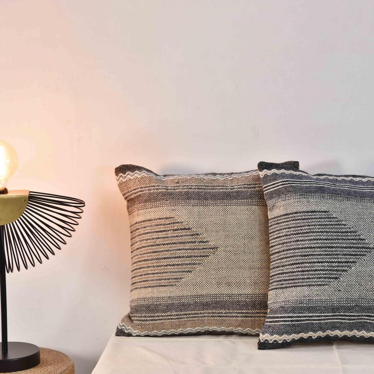 DIB - Cojín Bomkai 045X045 23341 Silver