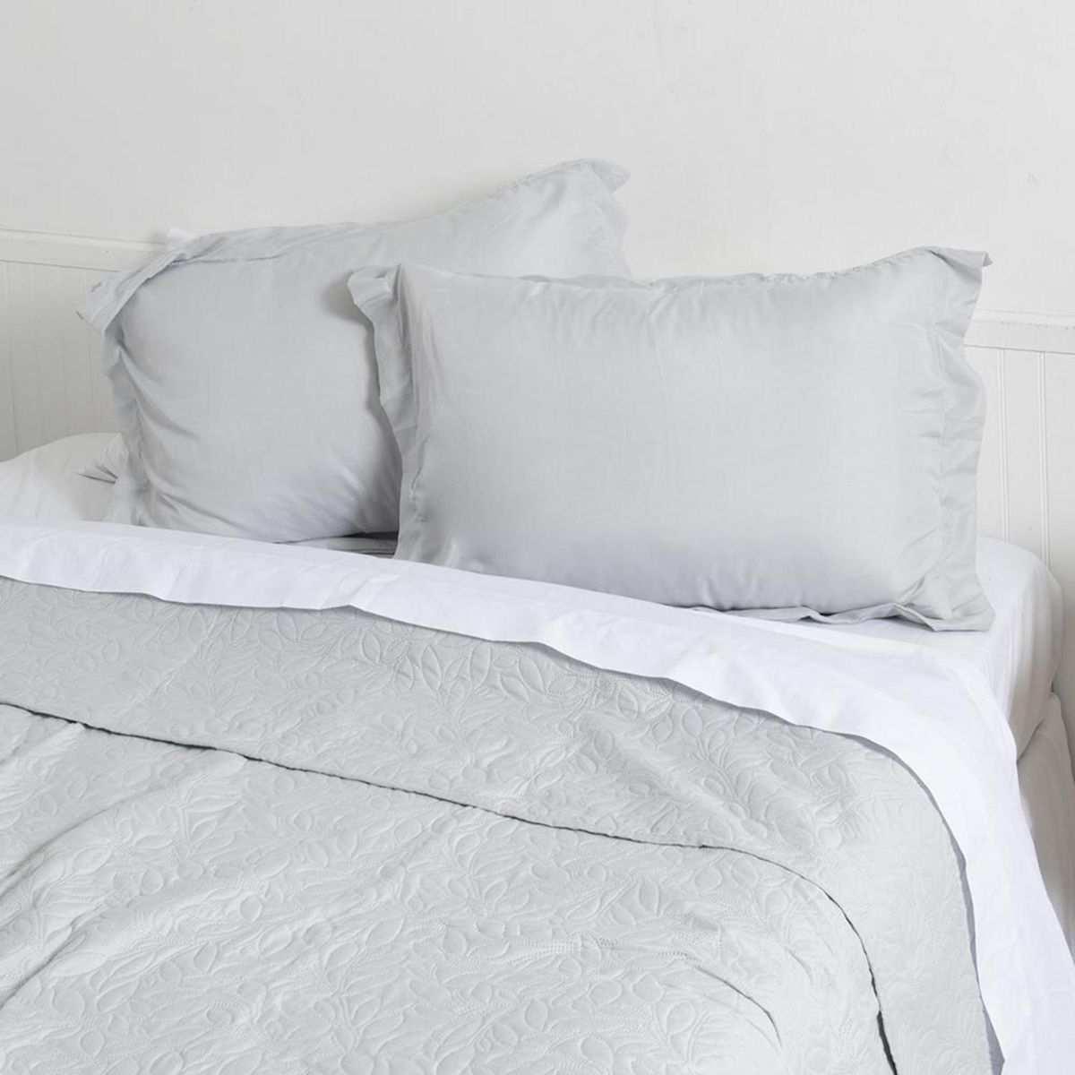 MASHINI - Cubrecama Quilt King Cordoba Lisa Gris