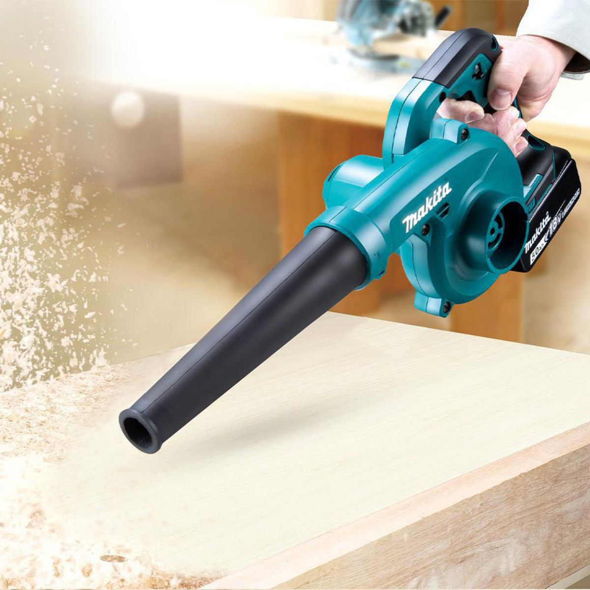 MAKITA - Soplador de aire inalámbrico 18V sin batería