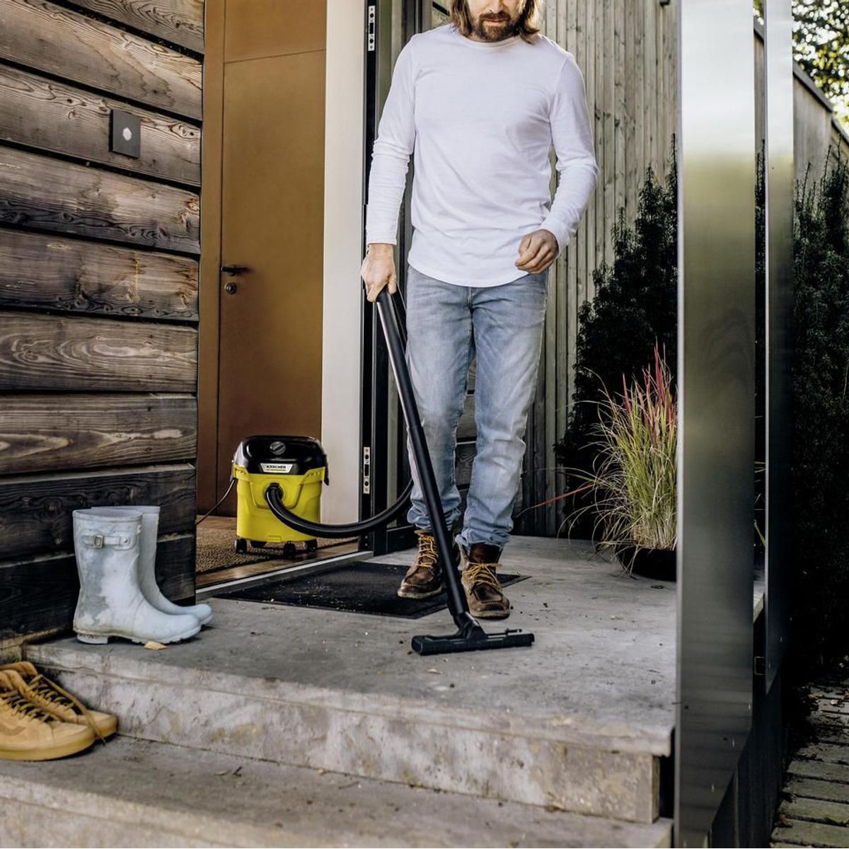 KARCHER - Aspiradora de Polvo y Agua 1000 W 12 Litros KWD1