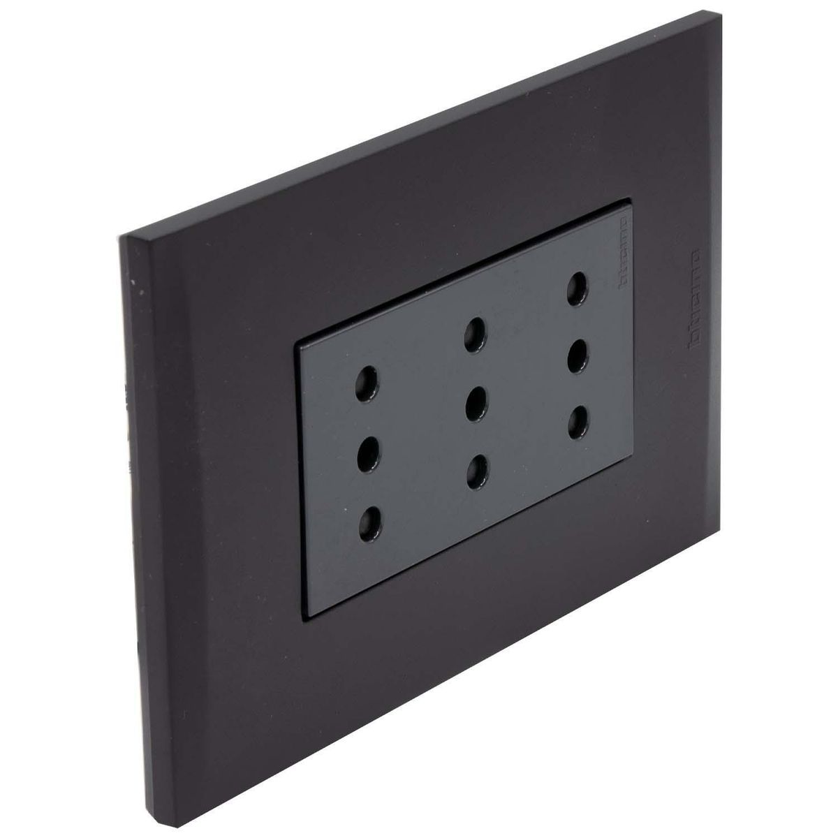 BTICINO - Placa armada Nóbile tomacorriente triple 10A negro