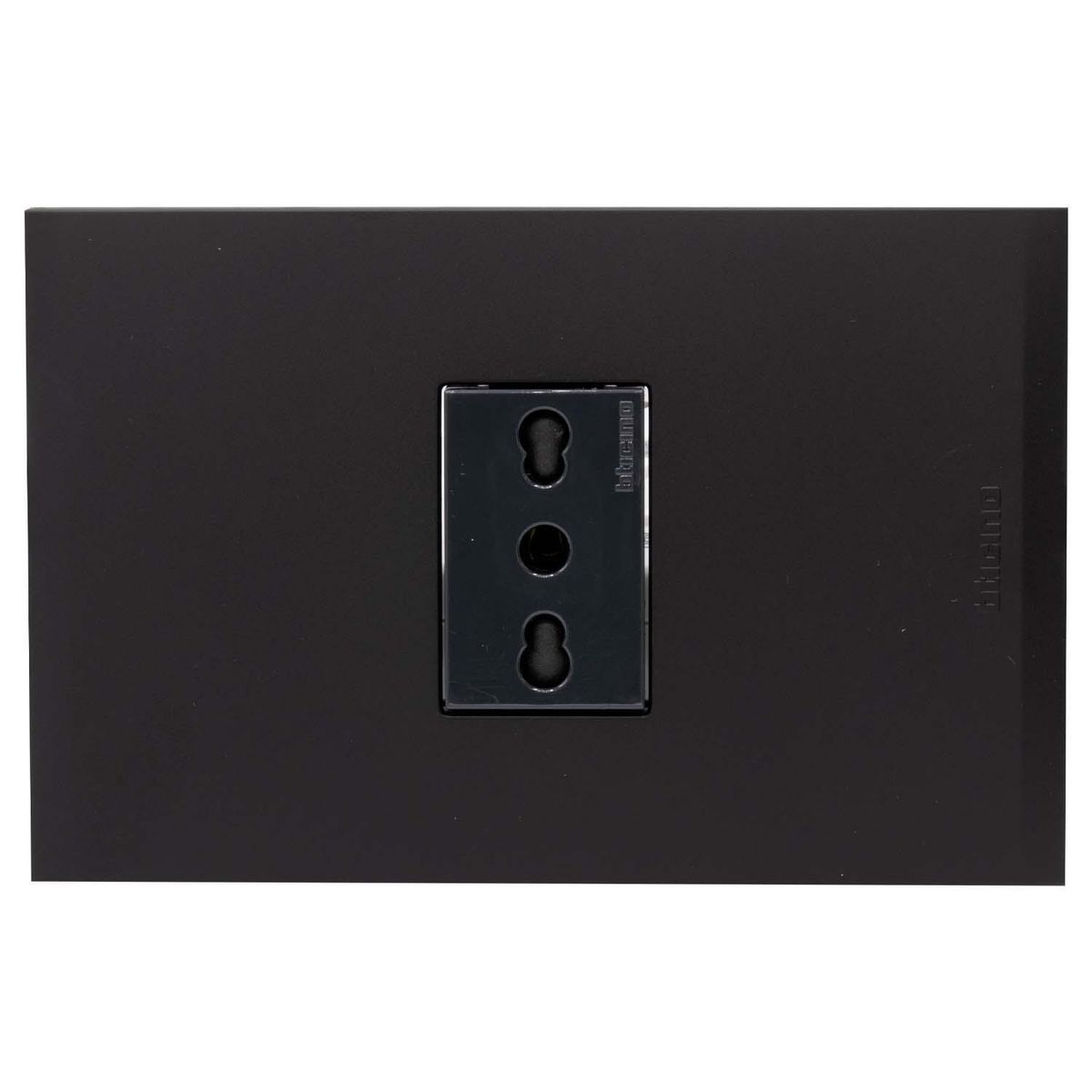 BTICINO - Placa armada Nóbile tomacorriente simple 10/16A negro