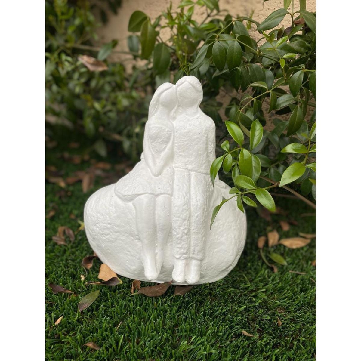 SAT NAM INSPIRES - Pareja de Enamorados Sobre Roca White