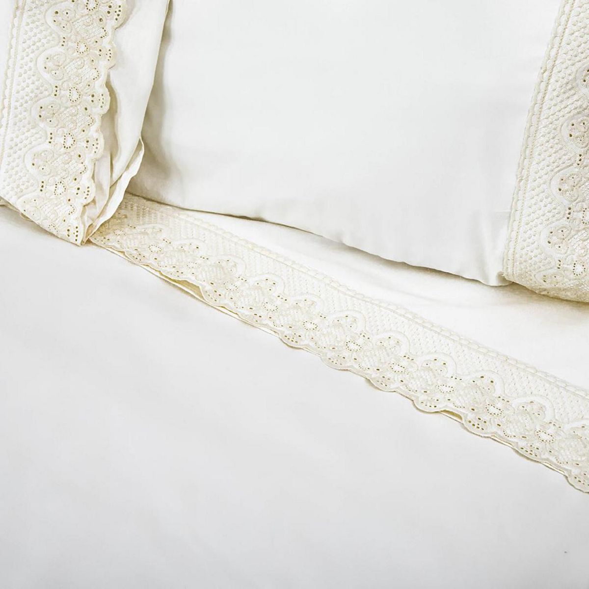 DORAL - Juego de Sábanas Broderie Santorini