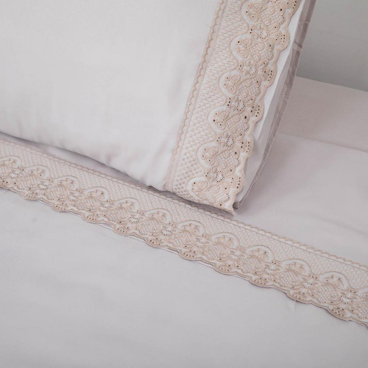 DORAL - Juego de Sábanas Broderie Santorini