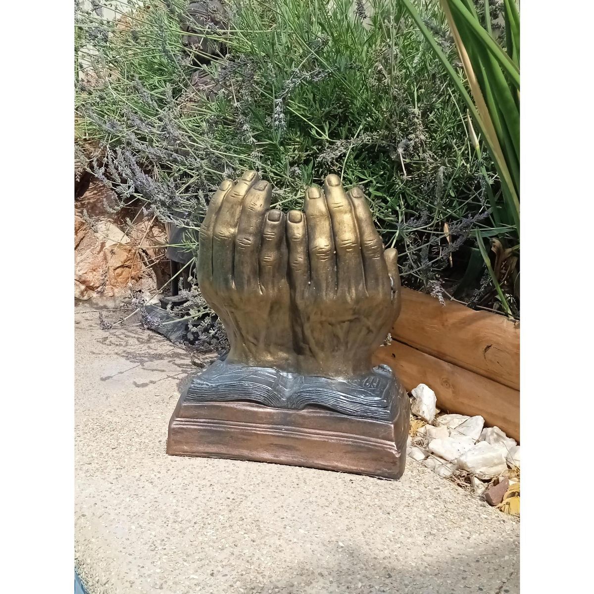 SAT NAM INSPIRES - Figura Ultima Cena En Manos