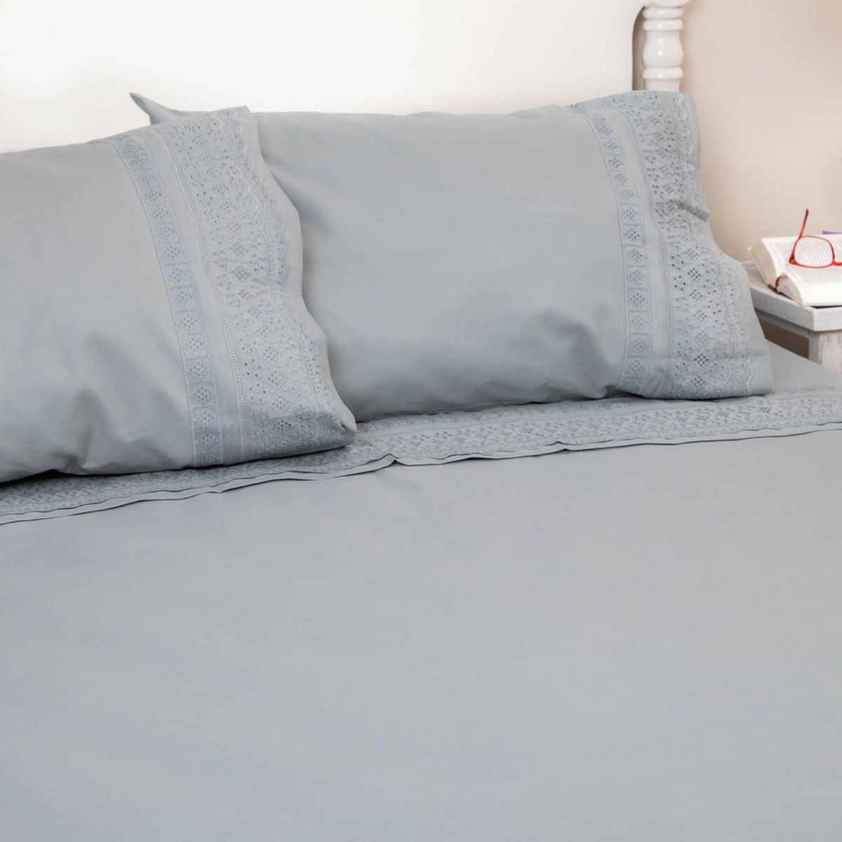 DORAL - Juego sábanas broderie amalia 144 hilos