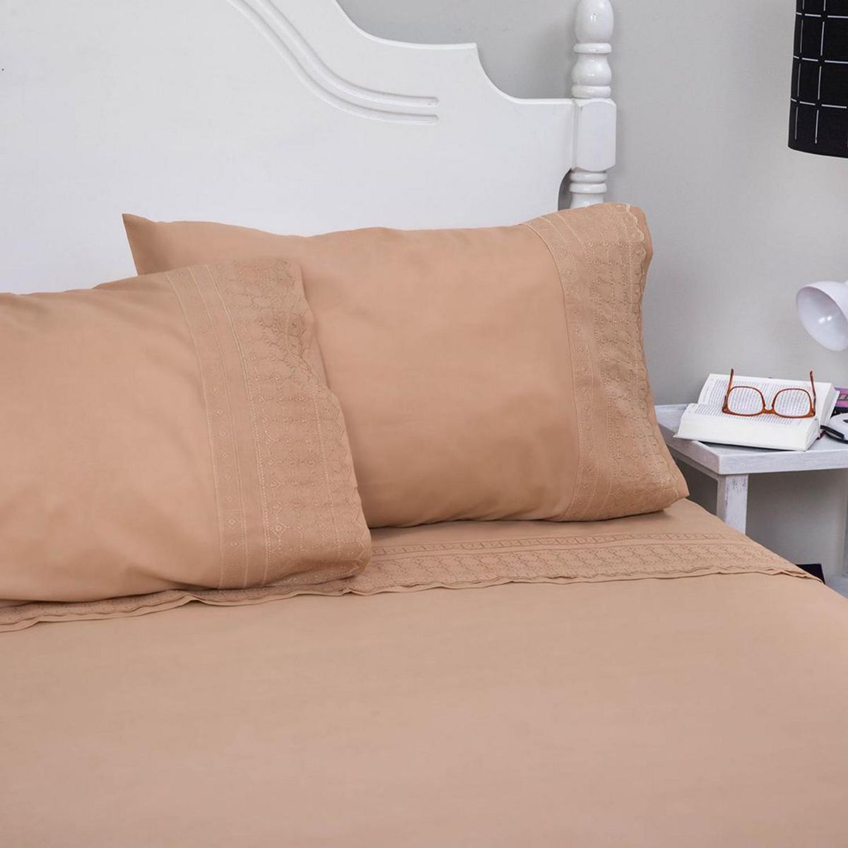 DORAL - Juego sábanas broderie amalia 144 hilos