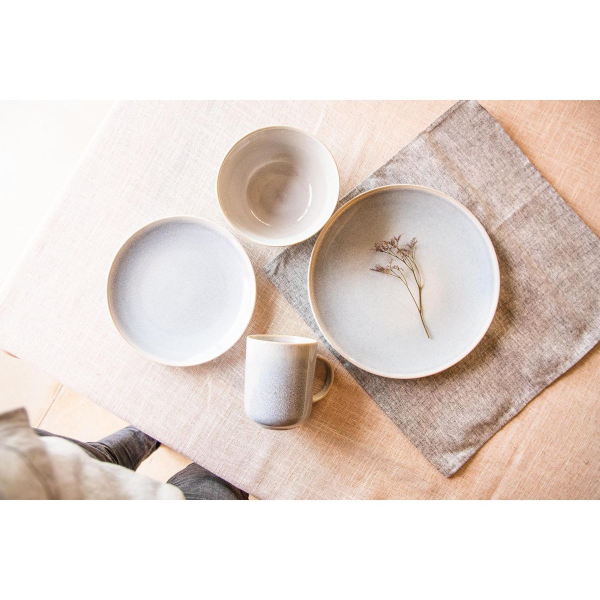 DECO EXPRESS - Juego de Loza 16 Piezas Cerámica Celeste