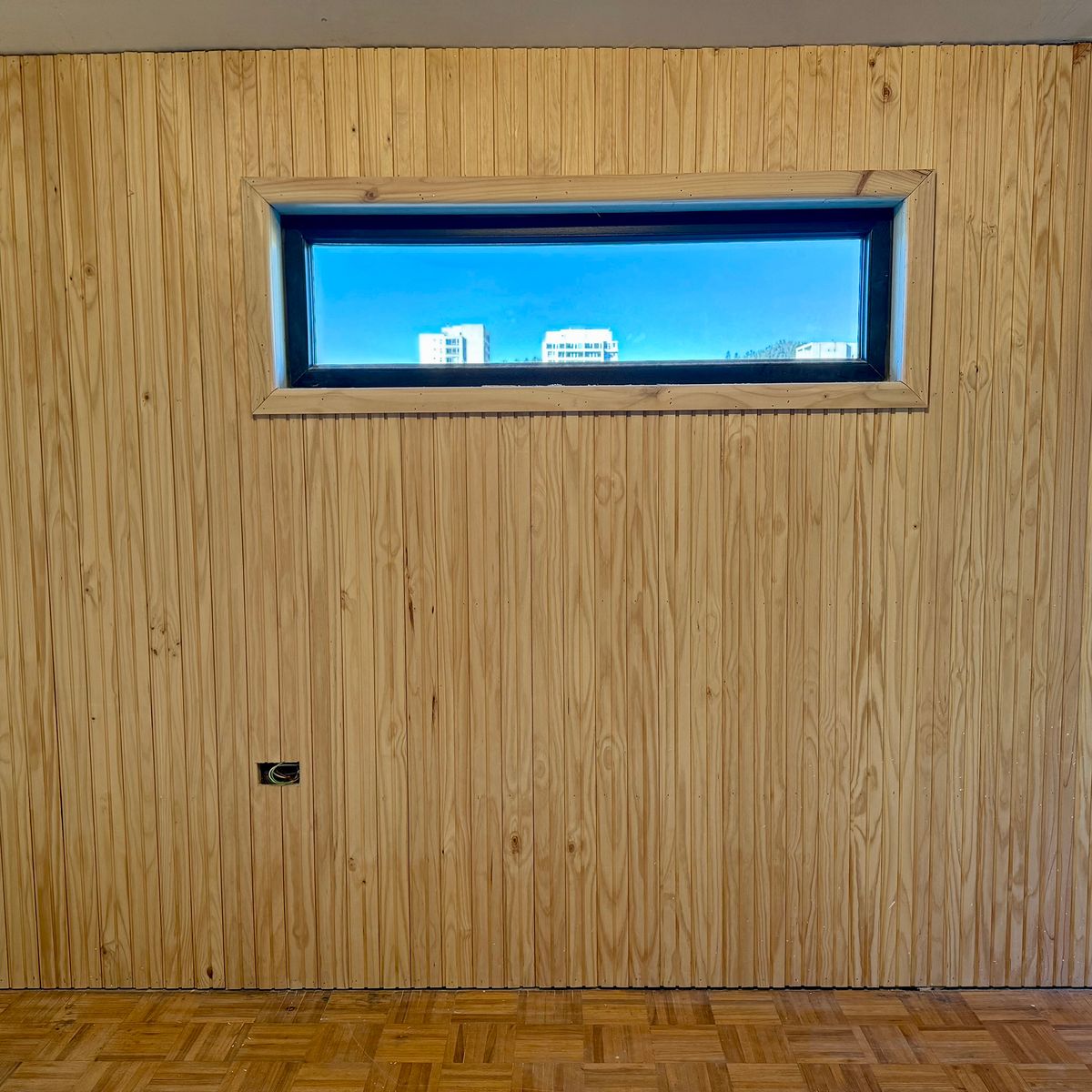 GENERICO - Pack madera alistonada 18 mm 14x90x2400 4 unidades