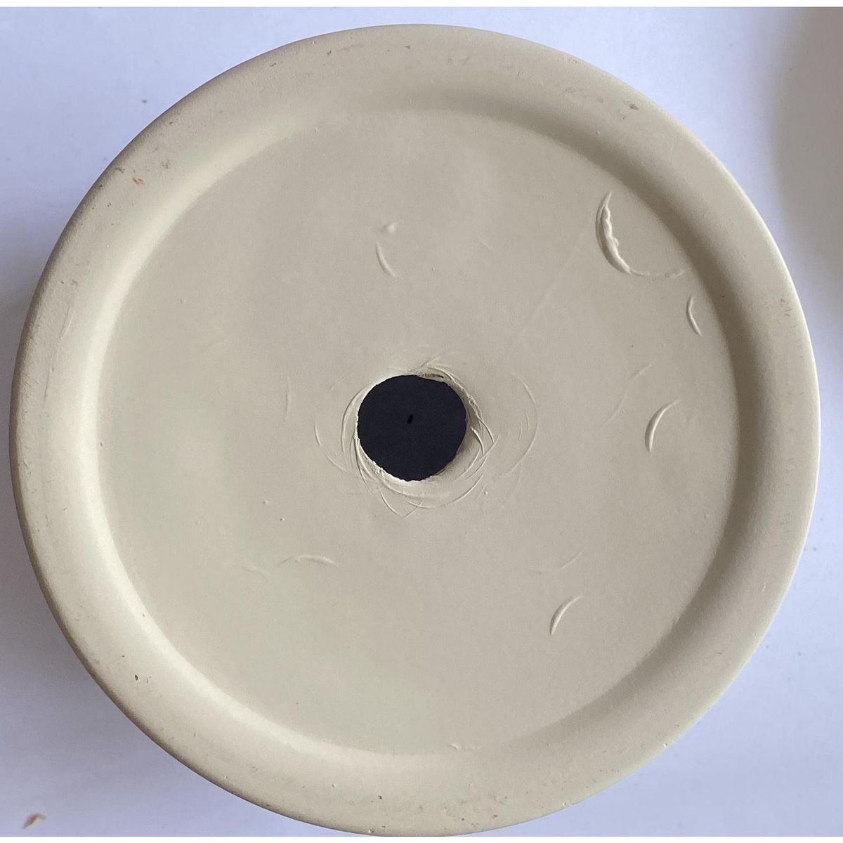 DECOGREEN - Macetero Cilindro con Plato S de Arcilla 13x13 cm Crema y Dorado