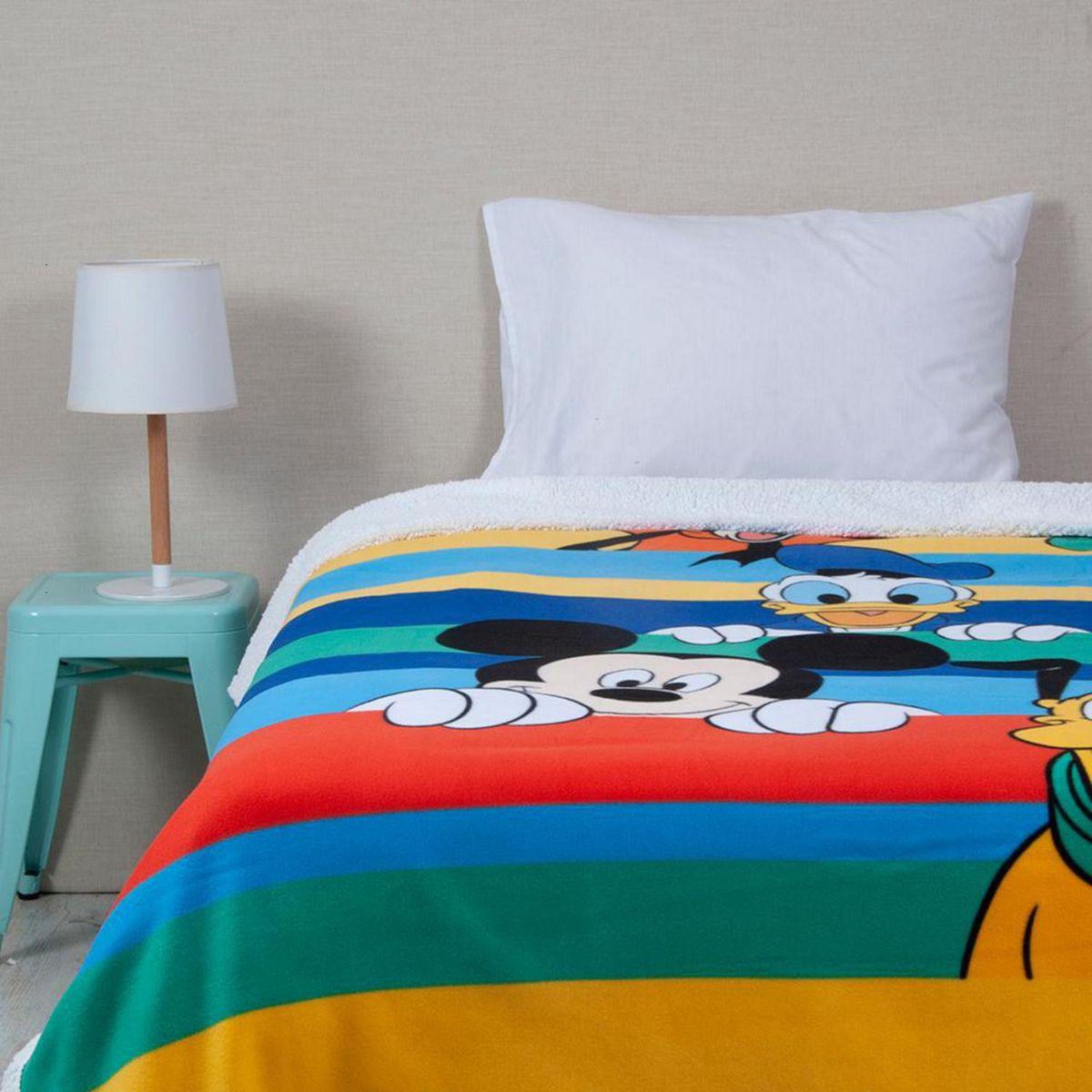DISNEY - Frazada Polar Sherpa Mickey Amigos Infantil Diseño