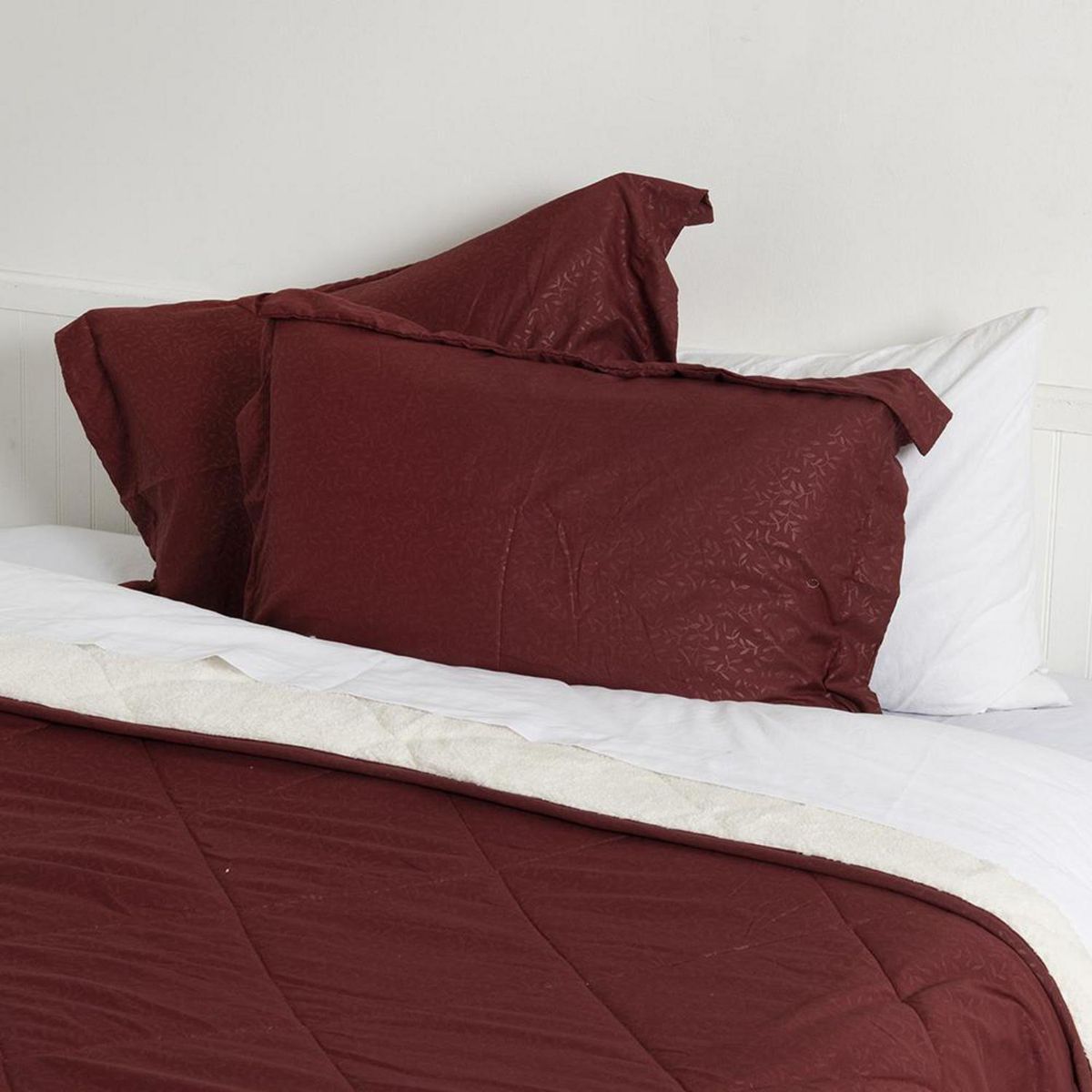 MASHINI - Plumón 2 plazas Liso Burdeo 