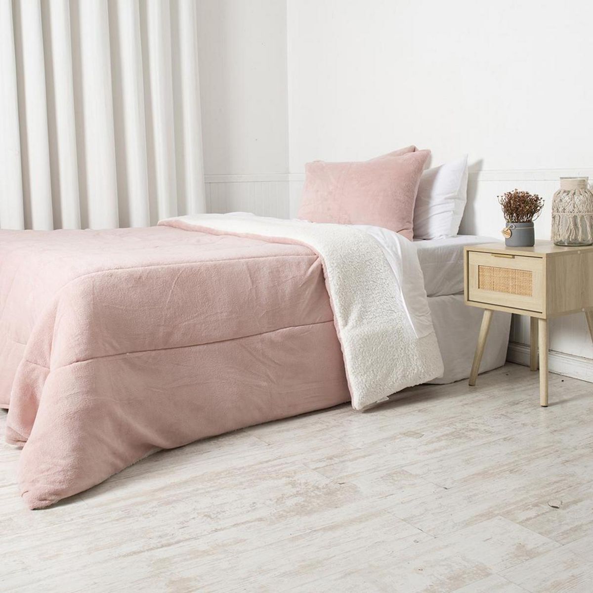 MASHINI - Plumón 2 plazas Liso Rosado 