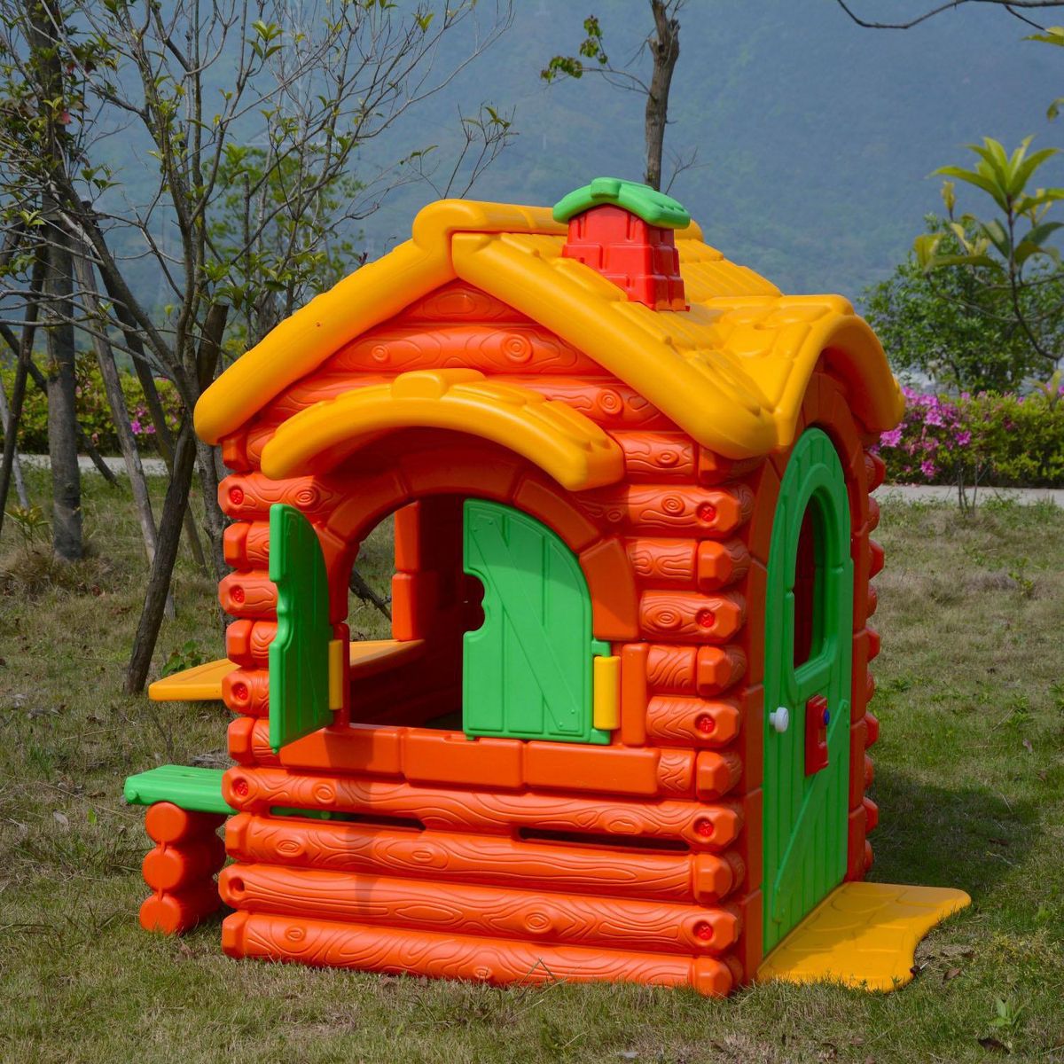 KIDSCOOL - Casa de Juego Woody 120x162x157 cm Roja/Verde/Naranjo