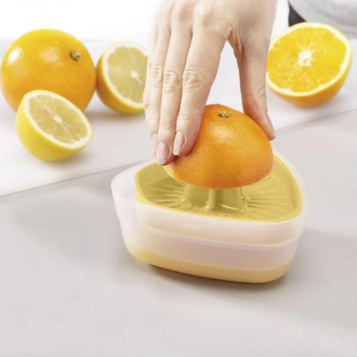 GENERICO - Exprimidor Manual Joseph Duo Amarillo 150 ml Compacto