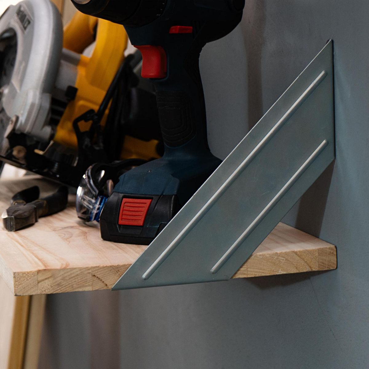 DUCASSE - Soporte lateral 18 cm galvanizado