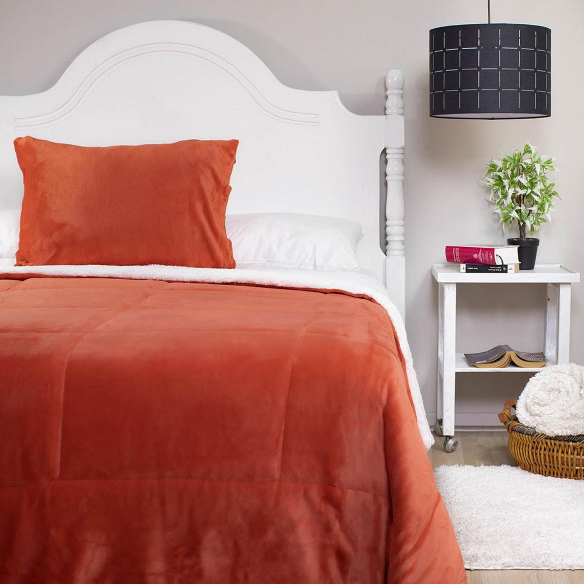 DORAL - Cubrecama Sherpa Flannel Liso