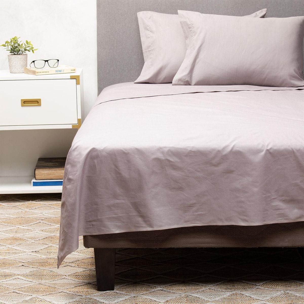 ARTHOME - Pack 2 Almohadas Gris 50X70 cm + Sábana Gris 2 Plazas