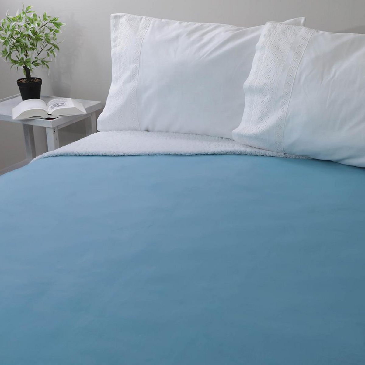 DORAL - Frazada Premium Polar Sherpa