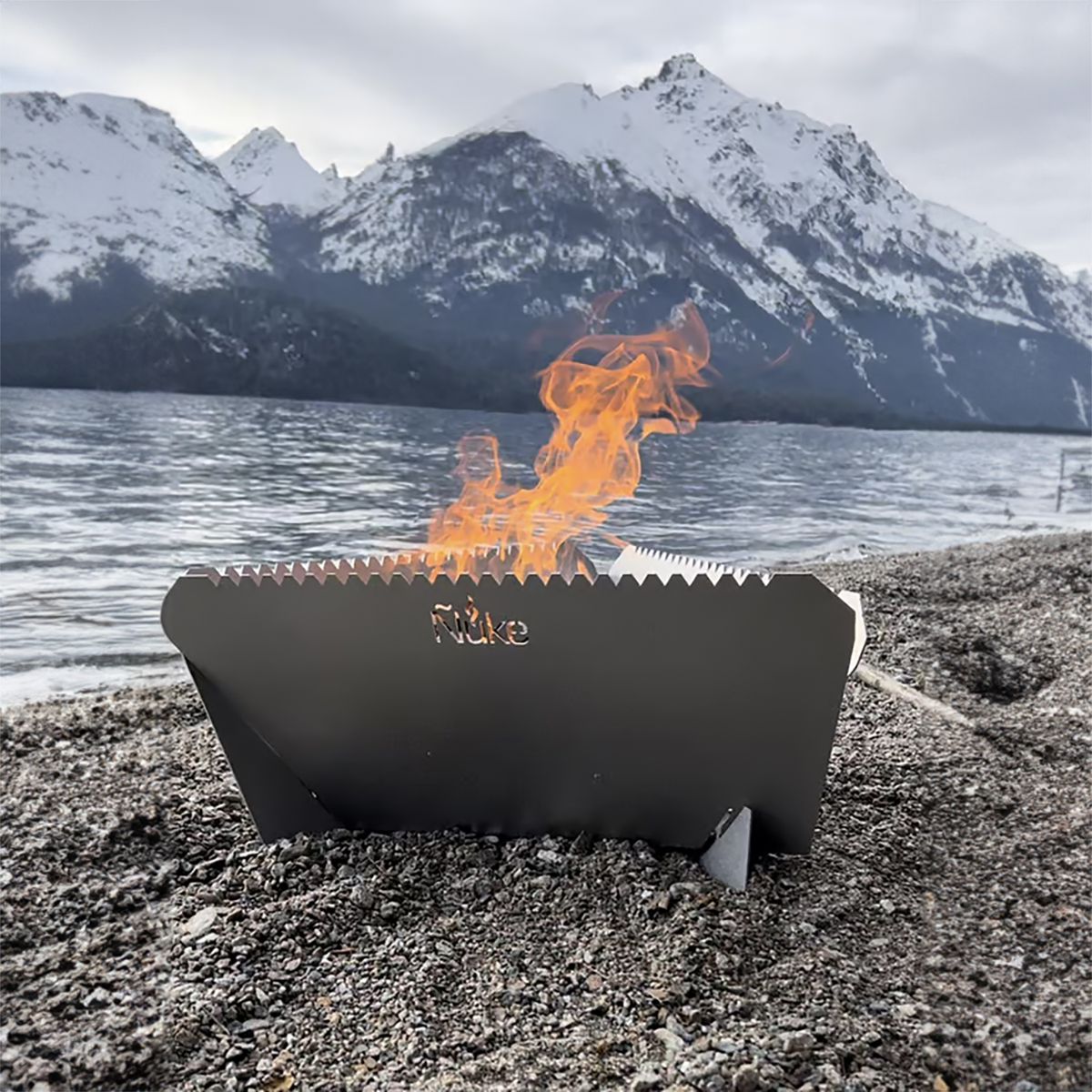 ÑUKE - Fogón Onix 500 a Leña Metal Plata