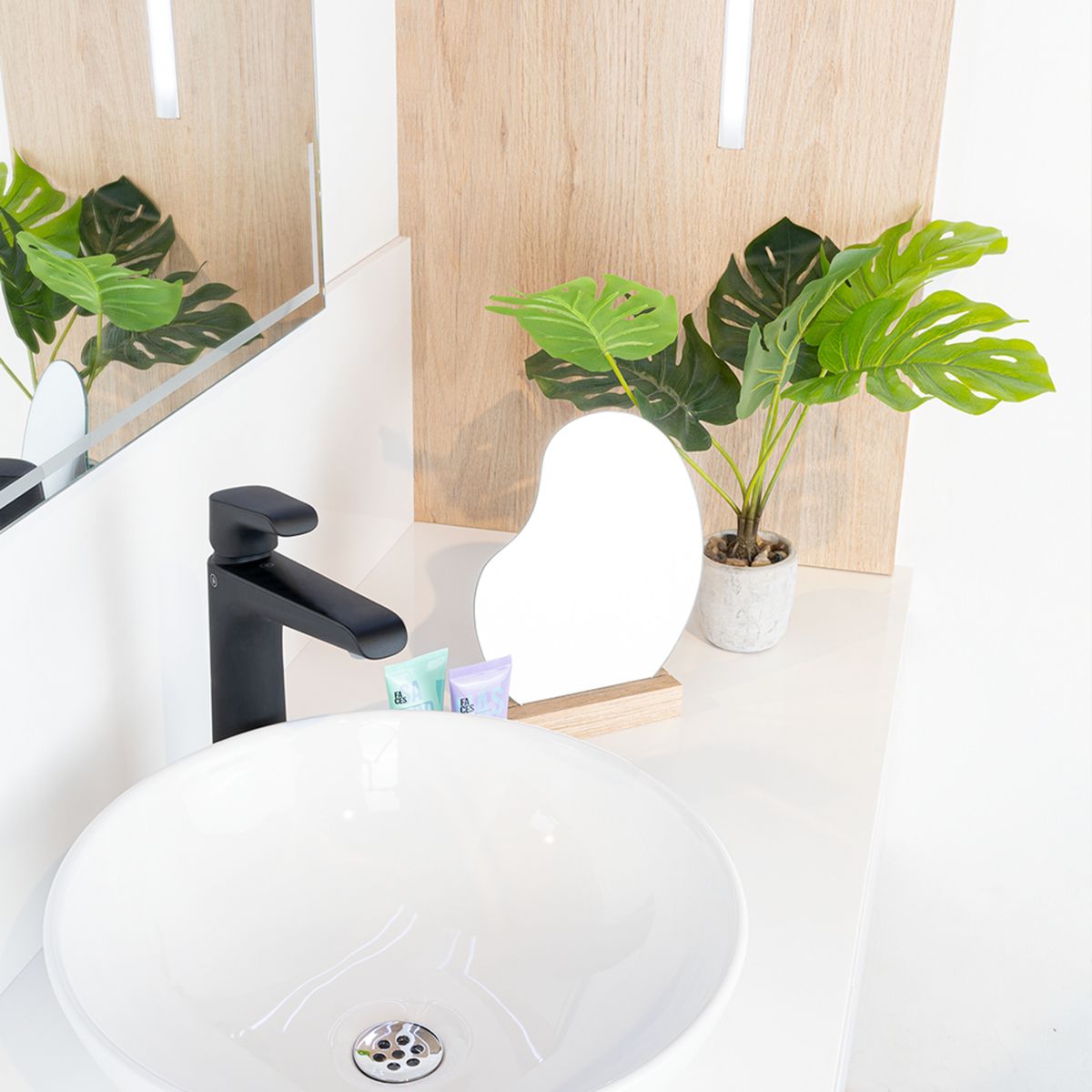 TUHOME - Espejo Baño Forma Rectangular 21x25 cm Café Bean