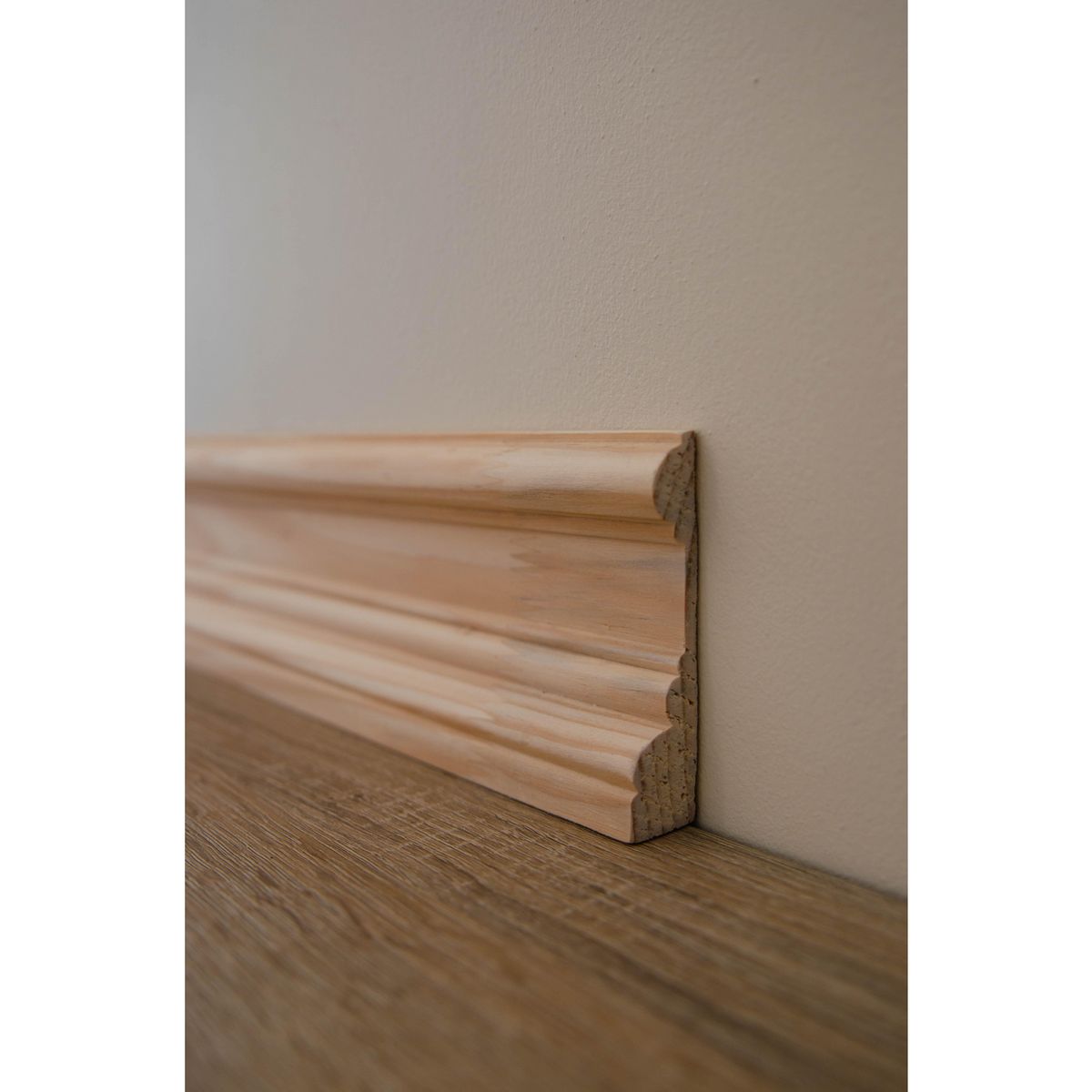 TIMBERMAC - Moldura Pilastra Pino Finger Natural 1.9 mm 9x300 cm