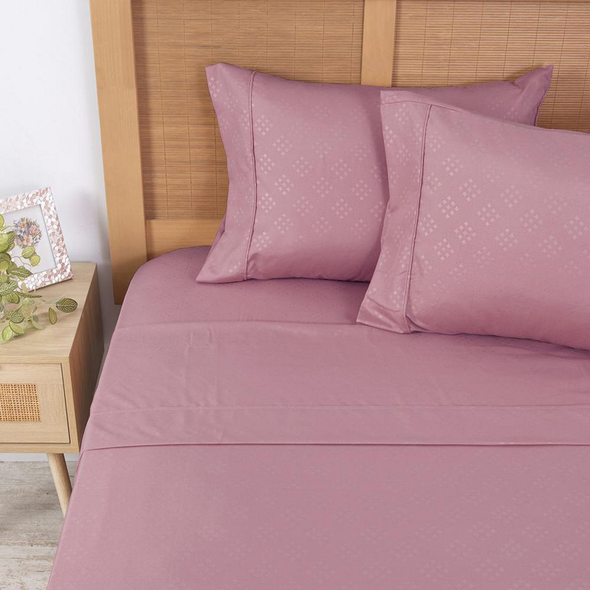 PLUMETTI - Sábana Embossed 1.5 plazas Rosado