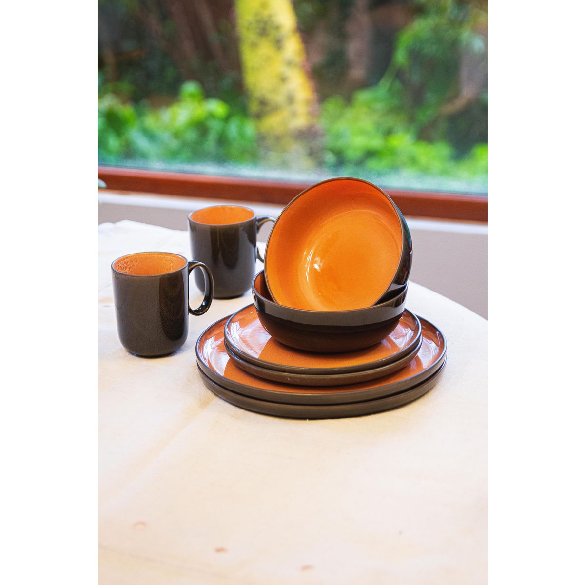 DECO EXPRESS - Juego Vajillas 16 Piezas Cerámica DAMASCO Café