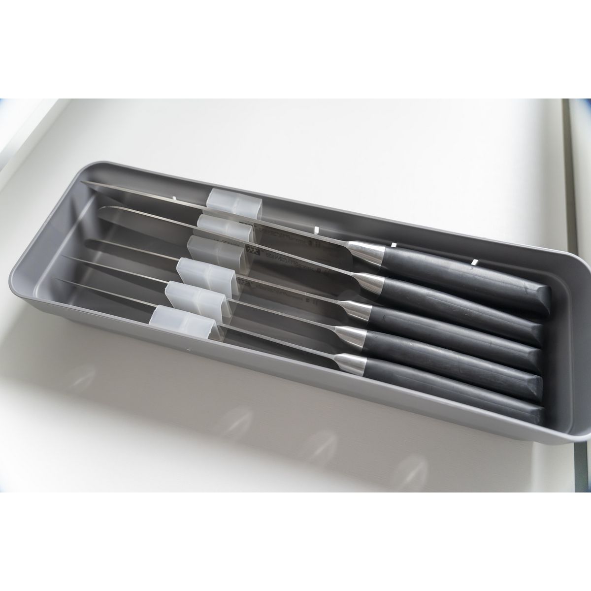 OU - Organizador de cuchillos gris
