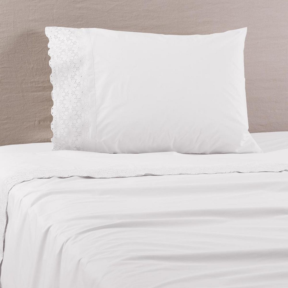 ALESSA - Sábana Bloom 1.5 plazas 200 Hilos Blanco