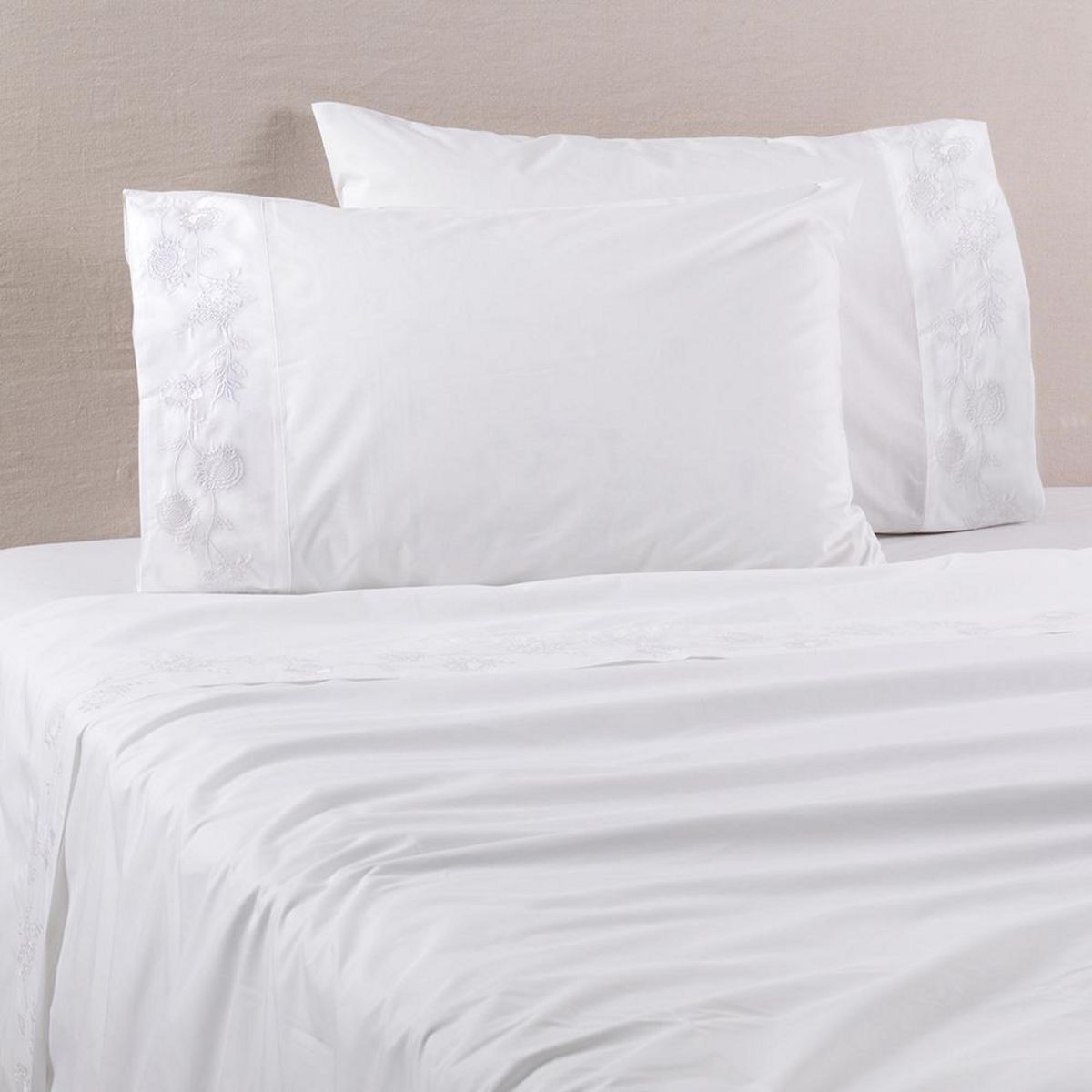 ALESSA - Sábana Flowers Super king 200 Hilos Blanco