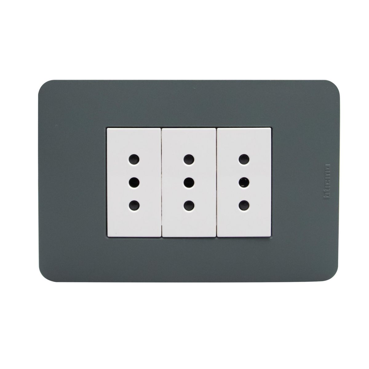 BTICINO - Tomacorriente triple 10a agave