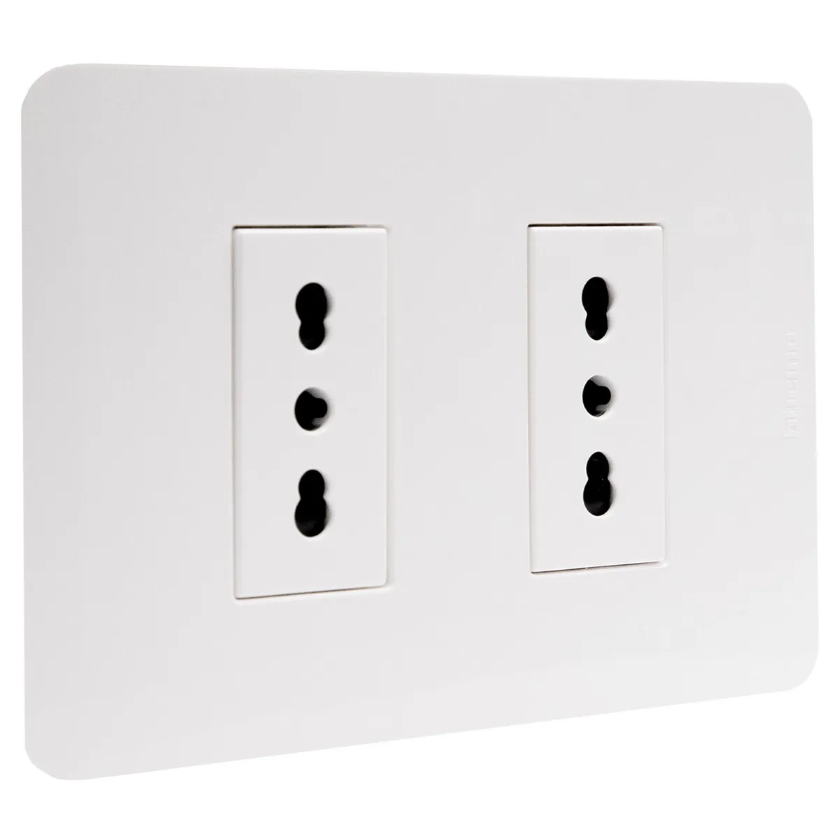 BTICINO - Tomacorriente doble 10/16a blanco Matix Go armado