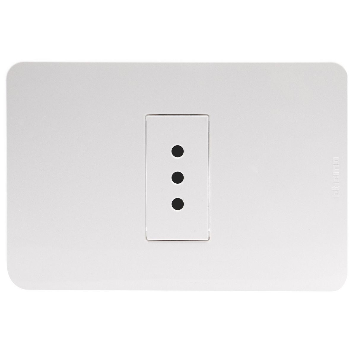 BTICINO - Tomacorriente simple 10a blanco Matix Go armado