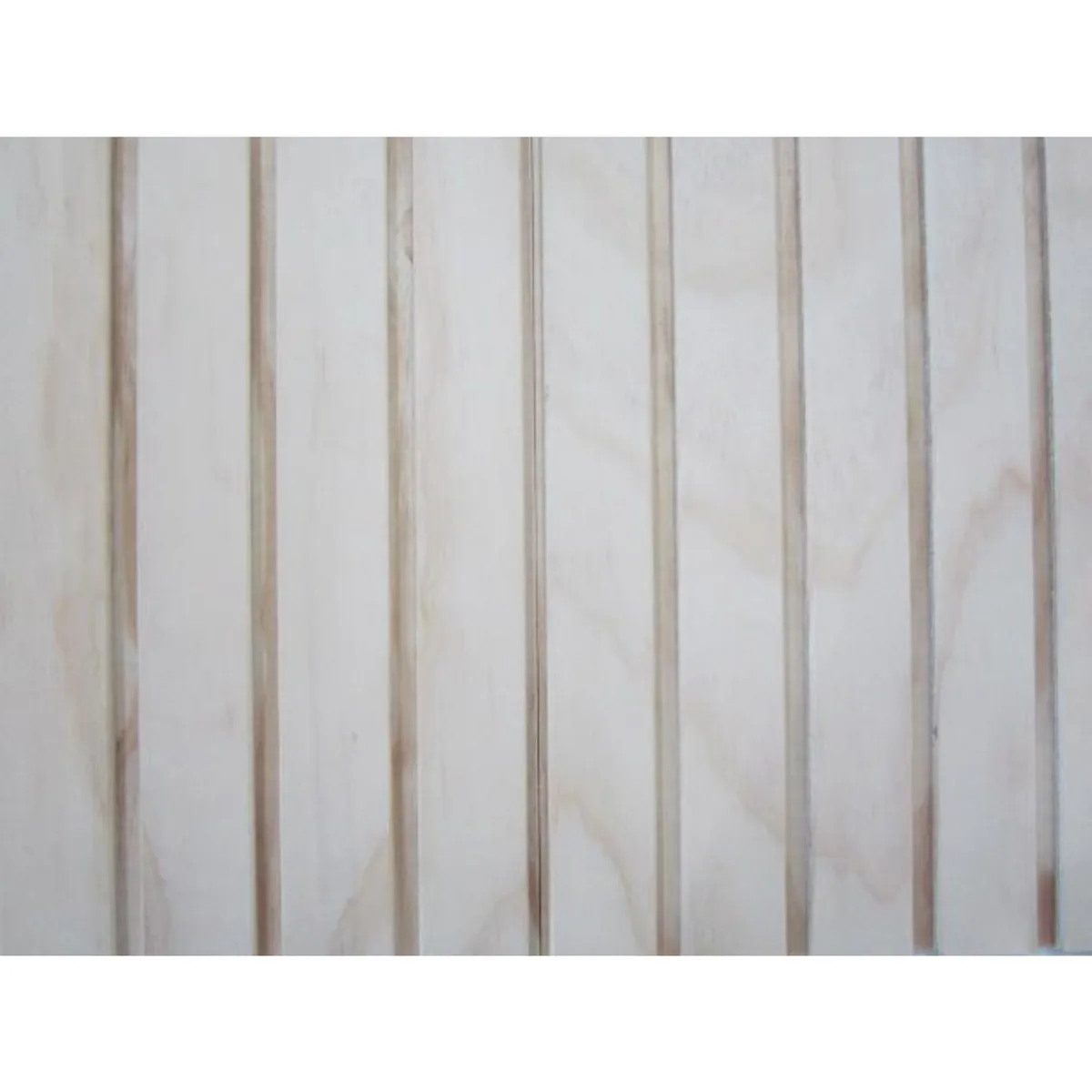 SELEX - Terciado Ranurado Alistonado 12 mm 122x244 cm