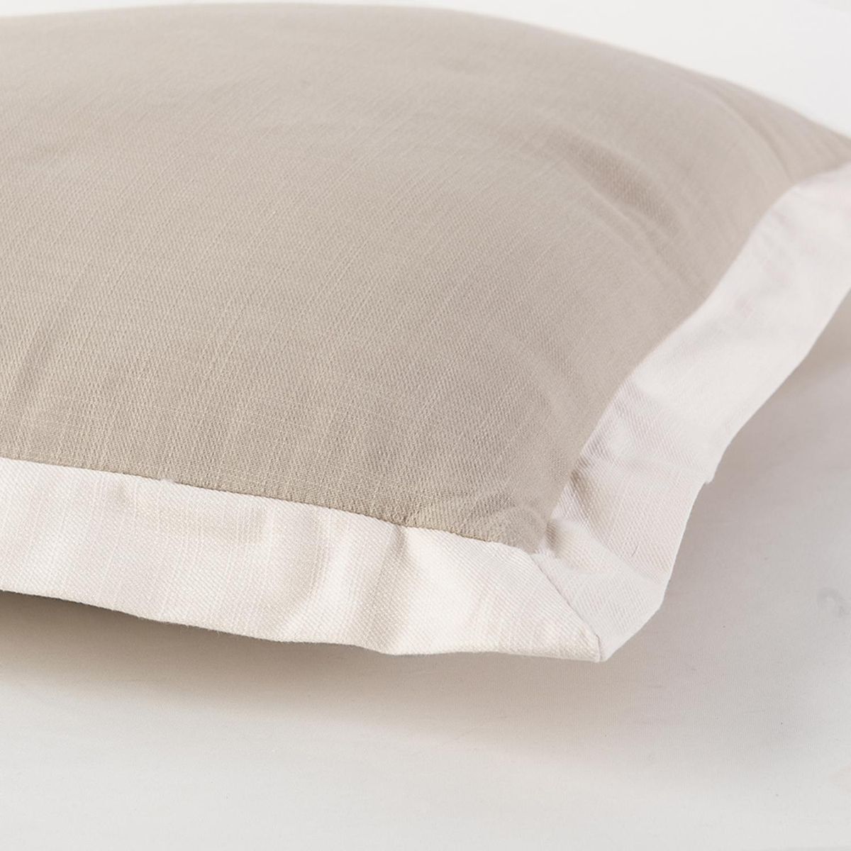 SOHOME - Cojín Borde Camel 45x45 cm