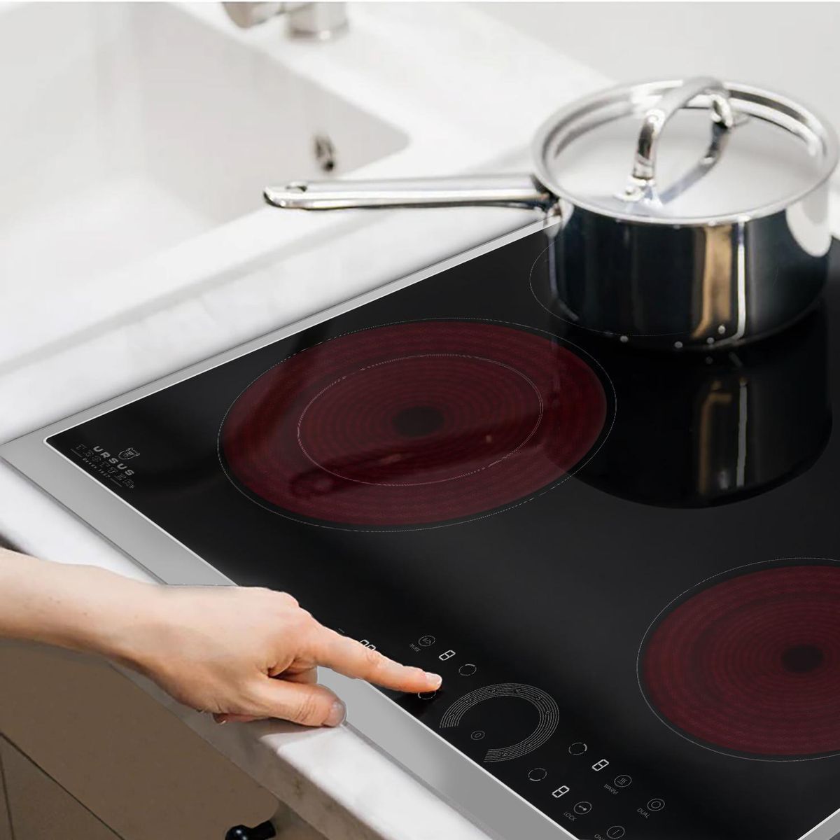 URSUS TROTTER - Encimera Vitrocerámica 4 Platos Negro UT-VCT 4P