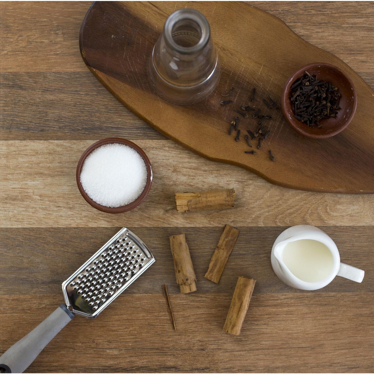 CORDILLERA - Cerámica 45x45 cm Castaño Mix Mix café 2.29 m2