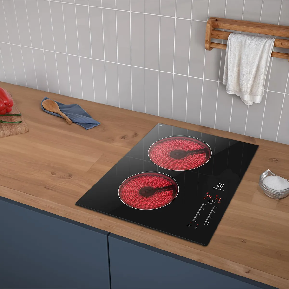 ELECTROLUX - Encimera Vitrocerámica 2 Platos Negro VE3ST