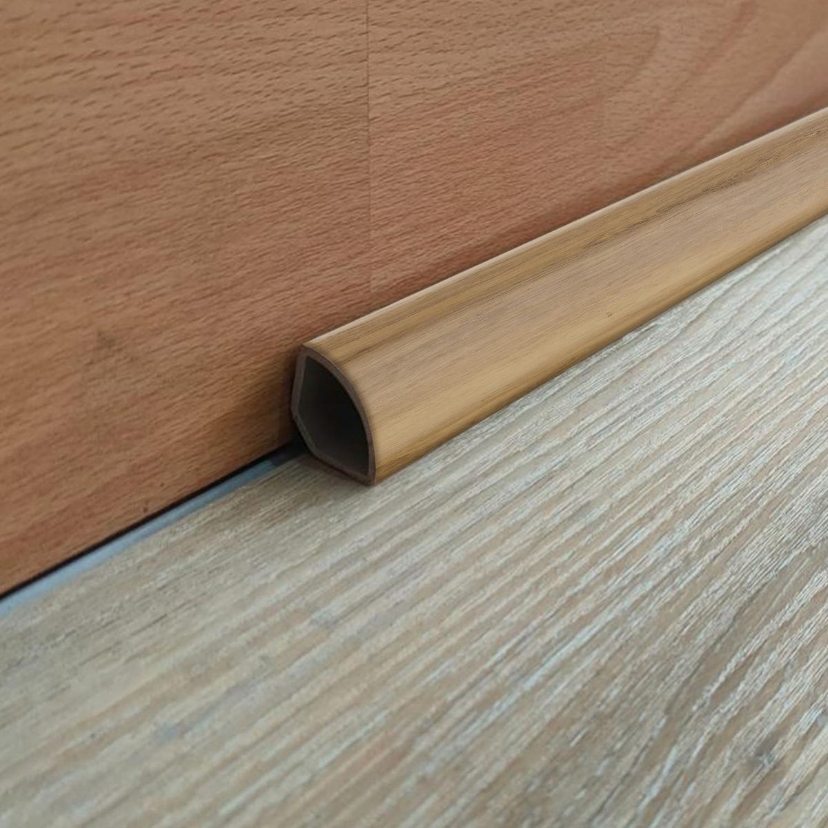 HOGA - Cuarto Rodon 19mm x 19mm x 2mt Castaño