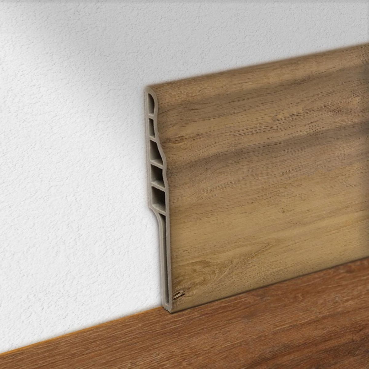 HOGA - Guardapolvo PVC 2mt x 90mm Castaño