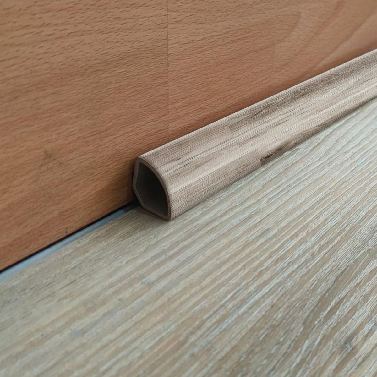 HOGA - Cuarto Rodon 19mm x 19mm x 2mt Rústico Haya