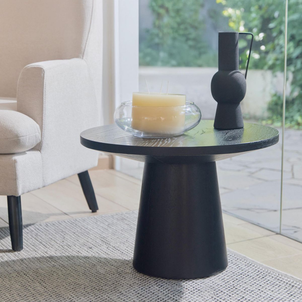 CIC - Mesa Redonda Blackburn Negro 55.8x38x55.8 cm