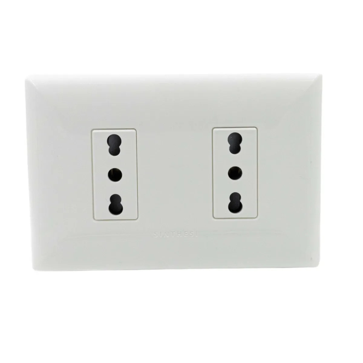 SINTHESI - Enchufe doble 10/16A armado S17 blanco