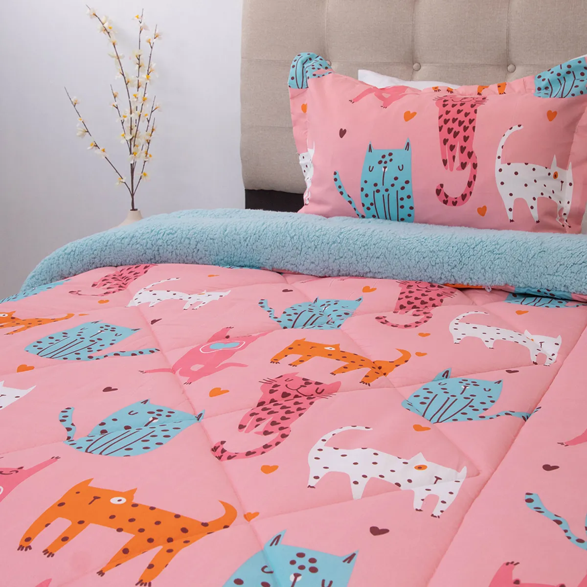 DORAL - Plumón Sherpa Kids Gatito 1.5 plazas Senses Multicolor 