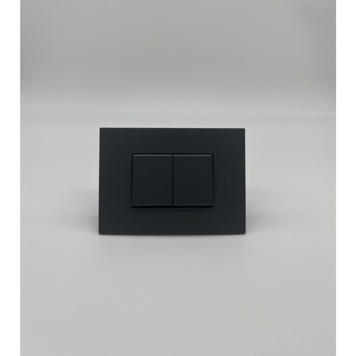 SINTHESI - Conmutador 9/24 1,5 m doble armado S44 carbón